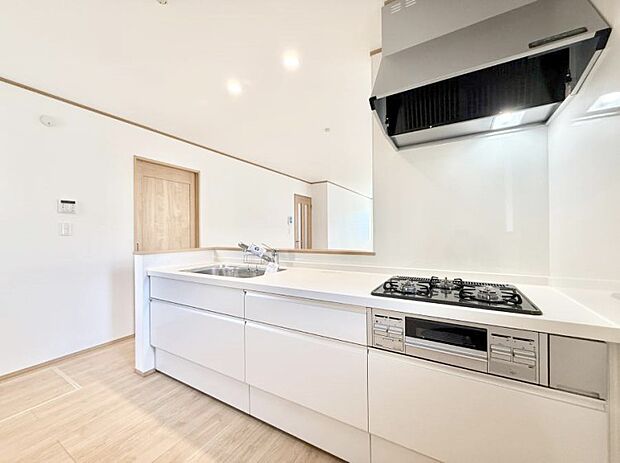 ■家族の絆を深める、温もりのあるキッチン