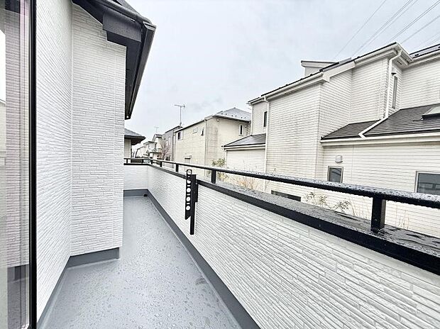 ■ 季節の移ろいを感じられる開放的な空間です