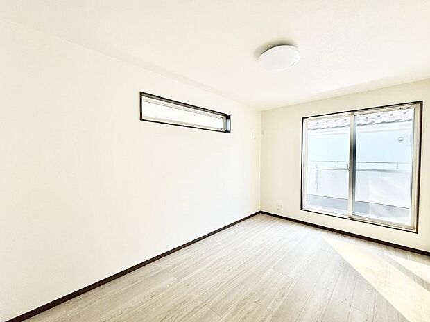 ■窓の配置や通気性の良い設計で部屋の空気がこもらず、常に新鮮な空気が流れます