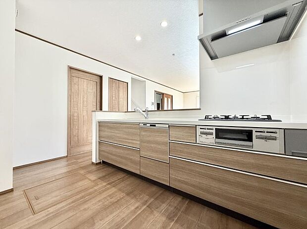 ■家族の絆を深める、温もりのあるキッチン