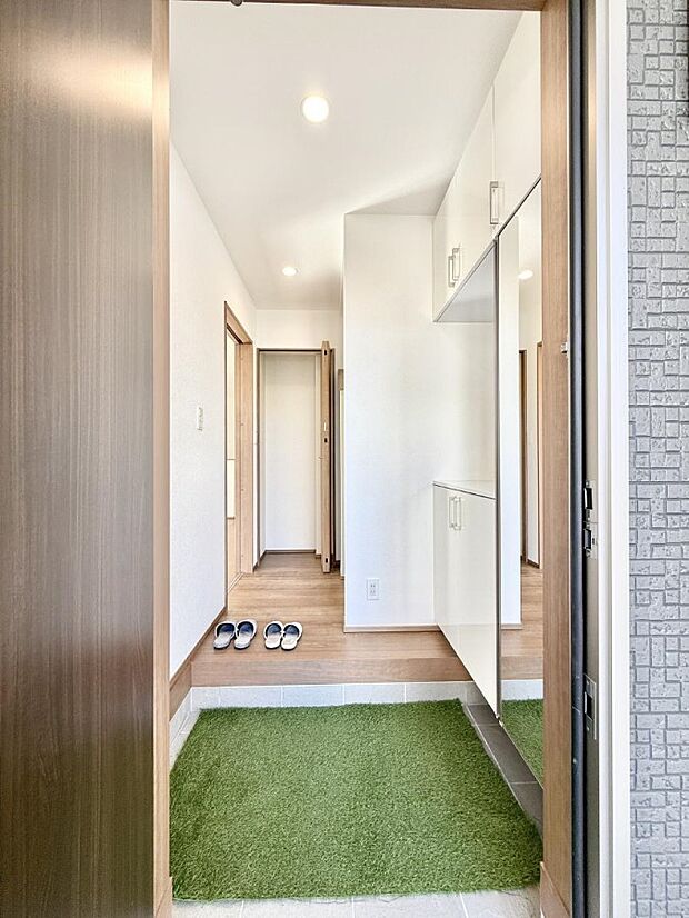 ■ 家族やゲストをやさしく迎える、心地よい空間