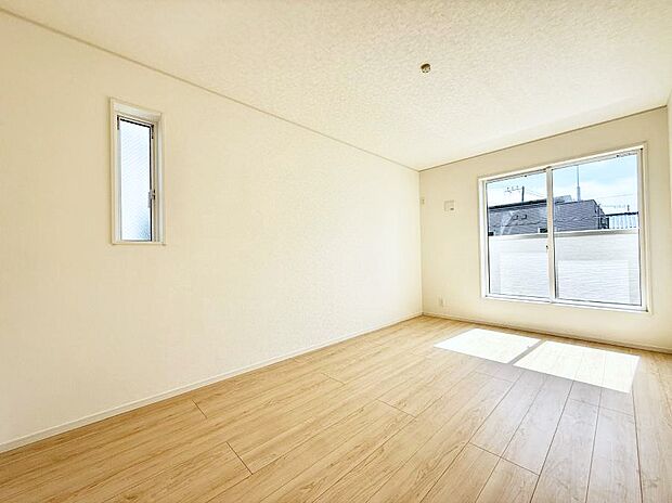 ■窓の配置や通気性の良い設計で部屋の空気がこもらず、常に新鮮な空気が流れます