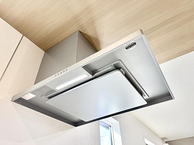 ■調理時の蒸気や匂いが換気扇に誘導され、効率的に排煙ができます。