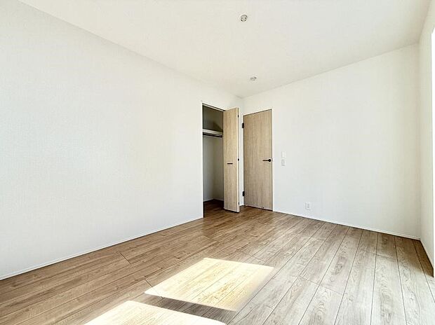 ■落ち着いた色合いのお部屋で穏やかな時間を楽しめます