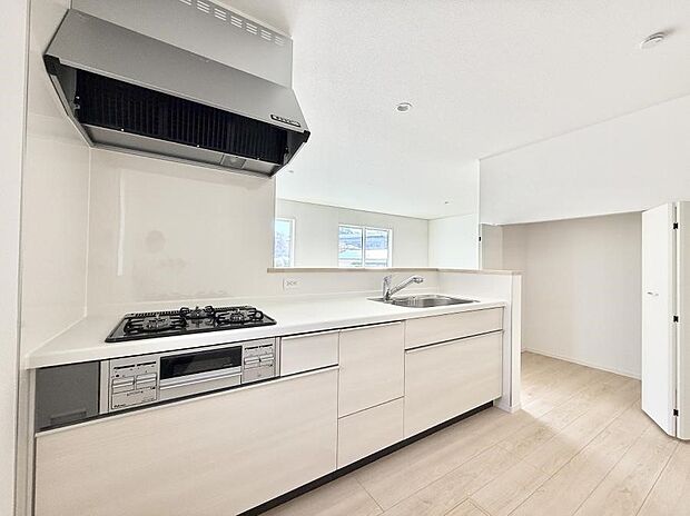 ■家族の絆を深める、温もりのあるキッチン