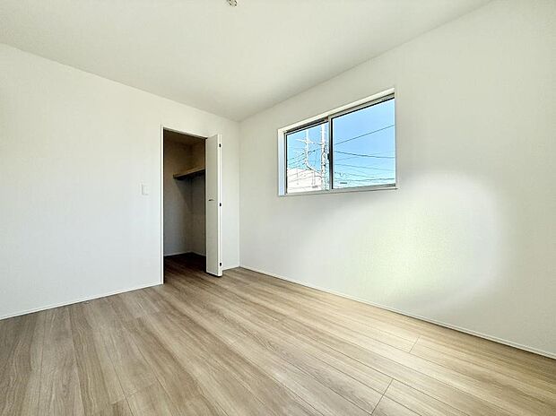 ■落ち着いた雰囲気のお部屋で心が安らぐ空間