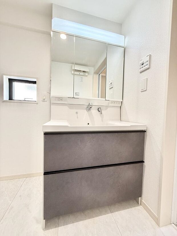 ■朝の準備がスムーズにできる広さです