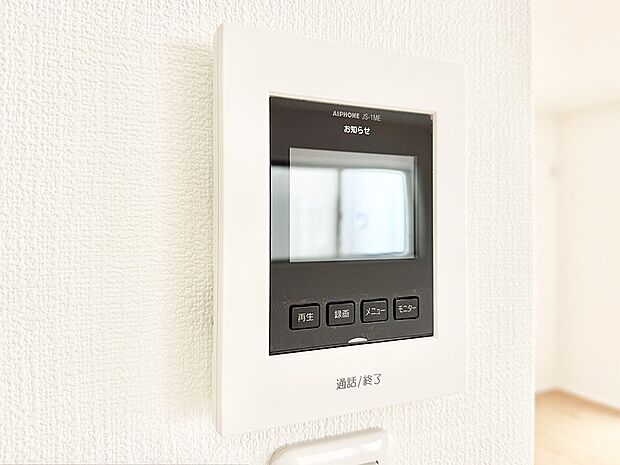 ■画面でしっかり確認でき防犯対策に最適