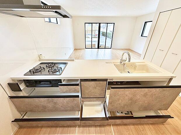 ■料理がもっと楽しくなる、快適なキッチン空間