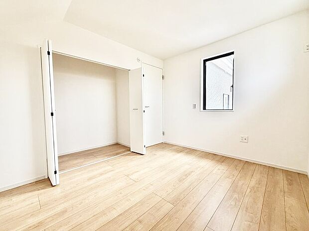 ■窓の配置や通気性の良い設計で部屋の空気がこもらず、常に新鮮な空気が流れます