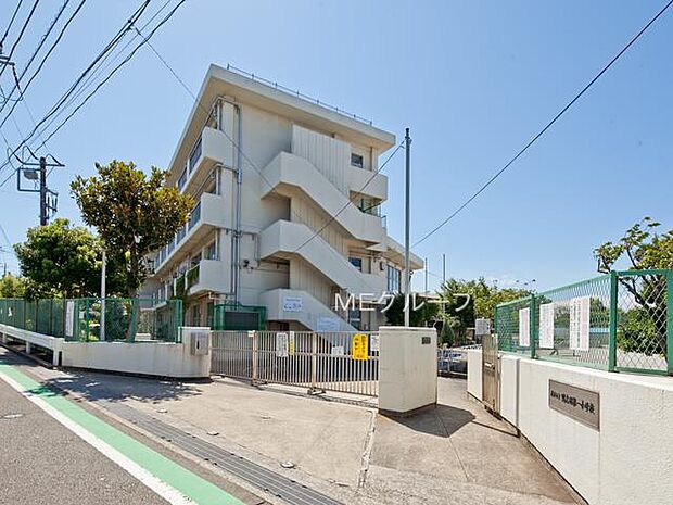 小学校 300m 横浜市立鴨志田第一小学校