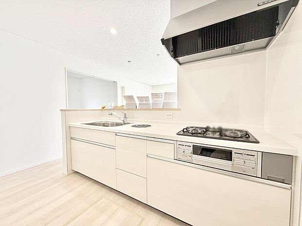 ■シンプルで美しく心地よい時間を生むキッチン空間