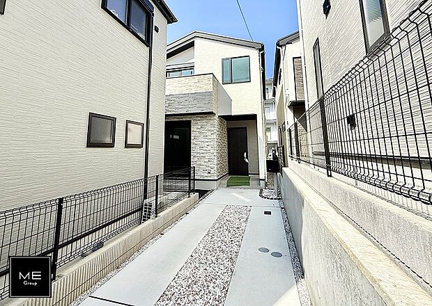 B号棟 ■家族みんなが笑顔で過ごせる、安心感のある住まい