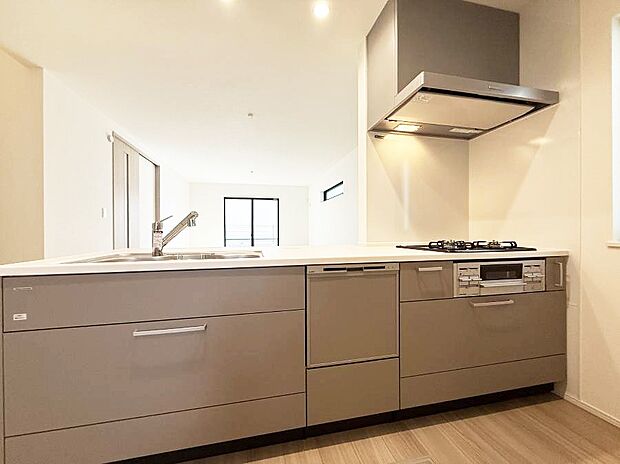 ■シンプルで機能的、毎日使いやすいキッチン