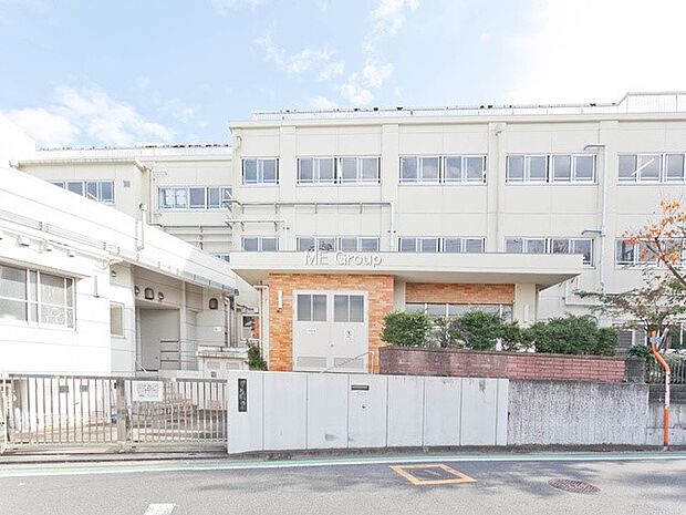 小学校 240m 横浜市立一本松小学校