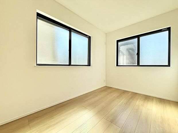 ■落ち着いた色合いのお部屋で穏やかな時間を楽しめます