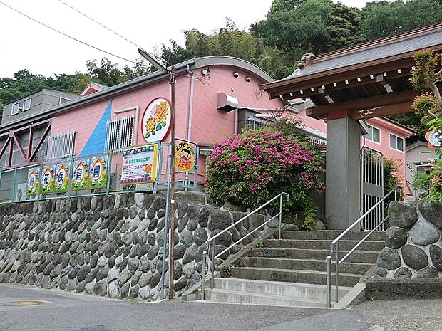 幼稚園・保育園 900m 梅花保育園