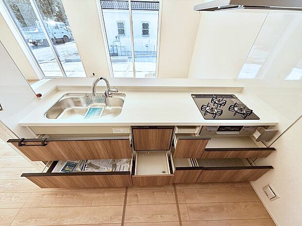 ■家族の絆を深める、温もりのあるキッチン