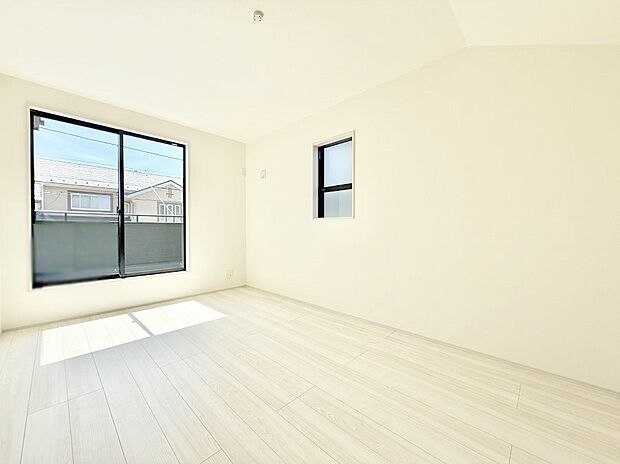 ■シンプルで使いやすい空間がスッキリ感じられます