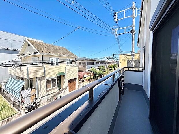 1号棟  ■ 朝のコーヒーや夜の星空を楽しむ、癒しの場所