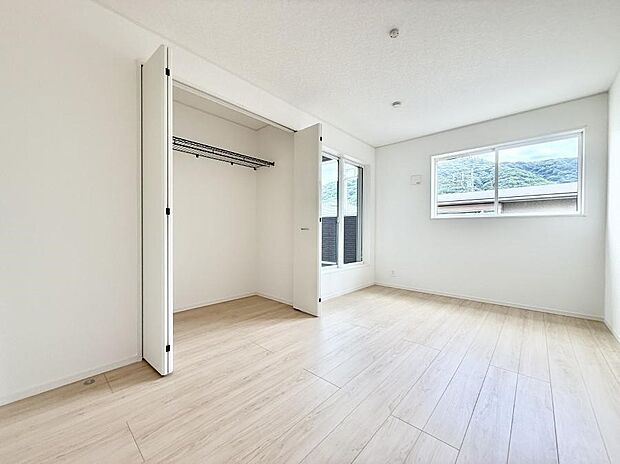 3号棟 ■読書や趣味リモートワークなどさまざまな用途に対応できる柔軟さがあります