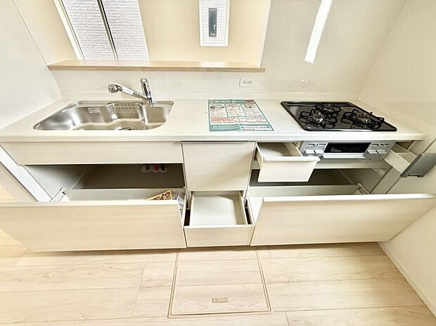 2号棟 ■おしゃれで実用的、心ときめくキッチンデザイン
