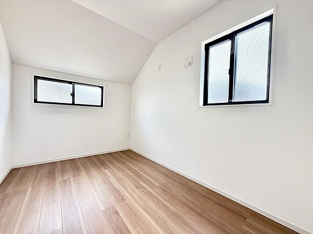 3号棟 ■落ち着いた色合いのお部屋で穏やかな時間を楽しめます