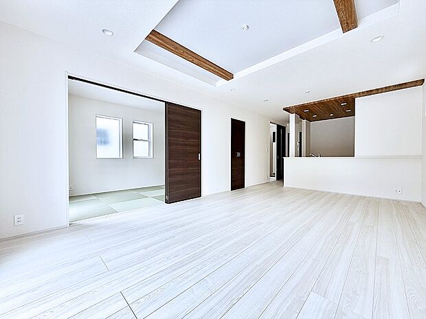 2号棟 ■くつろぎと笑顔が集まる、心温まるリビング