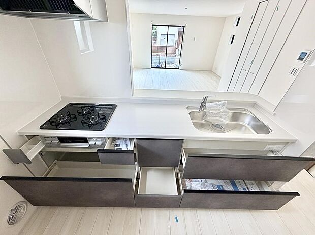 ■料理がもっと楽しくなる、快適なキッチン空間