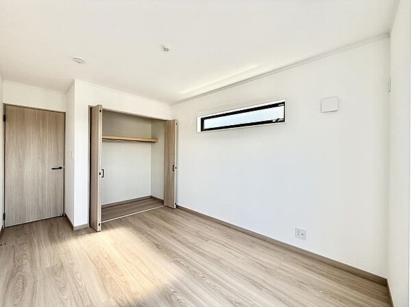 A号棟  ■仕事や勉強のスペースに使うことで、集中しやすく静かな環境が整います