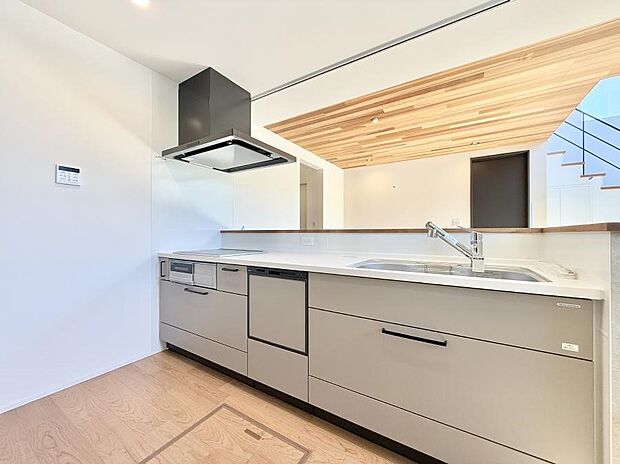 ■料理がもっと楽しくなる、快適なキッチン空間