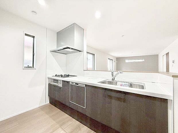 ■美味しい時間が生まれる、笑顔あふれるキッチン