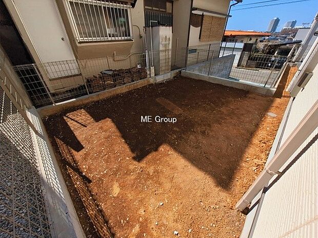 ■季節の移ろいを感じられる、落ち着いた雰囲気の屋外空間