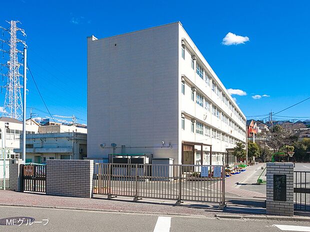 小学校 400m 横浜市立不動丸小学校