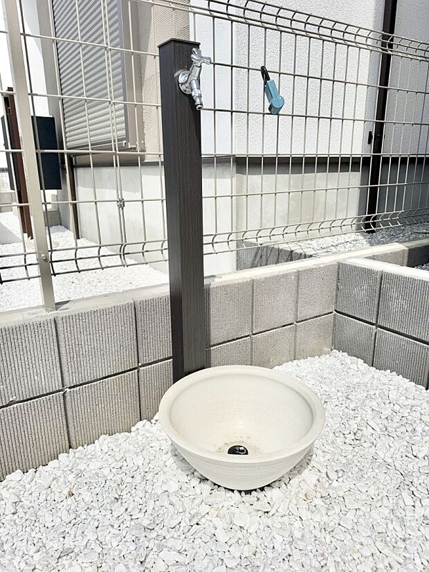 ■宅配ボックス付き郵便受けがあると不在時も安心ですね