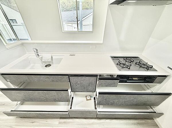 1号棟  ■アイデア広がる、クリエイティブな料理空間