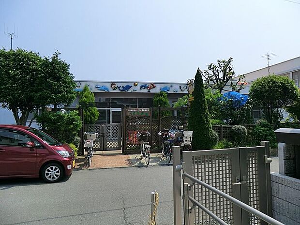 幼稚園・保育園 600m 六会保育園