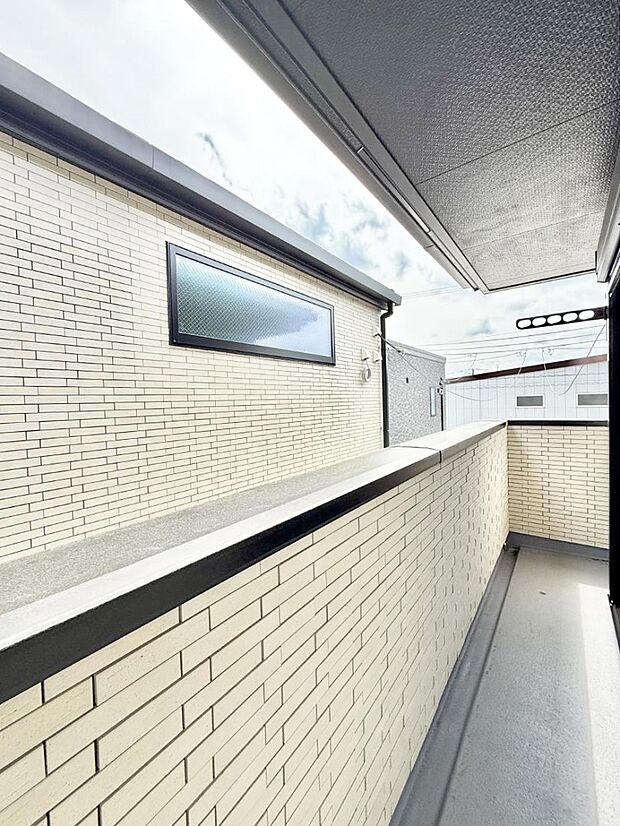 ■ 季節の移ろいを感じられる開放的な空間です