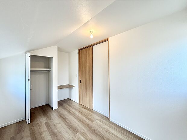 ■静かな洋室で読書や趣味に集中できる場所