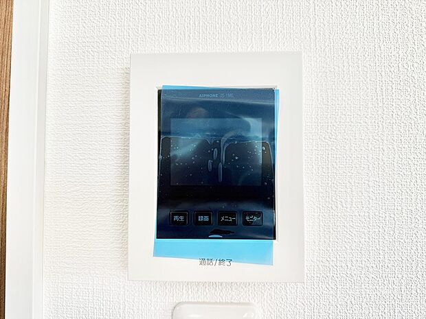 ■画面でしっかり確認でき防犯対策に最適