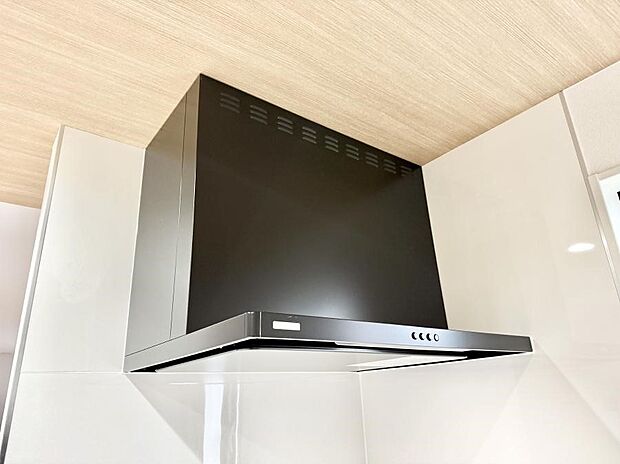 ■調理時の蒸気や匂いが換気扇に誘導され、効率的に排煙ができます。