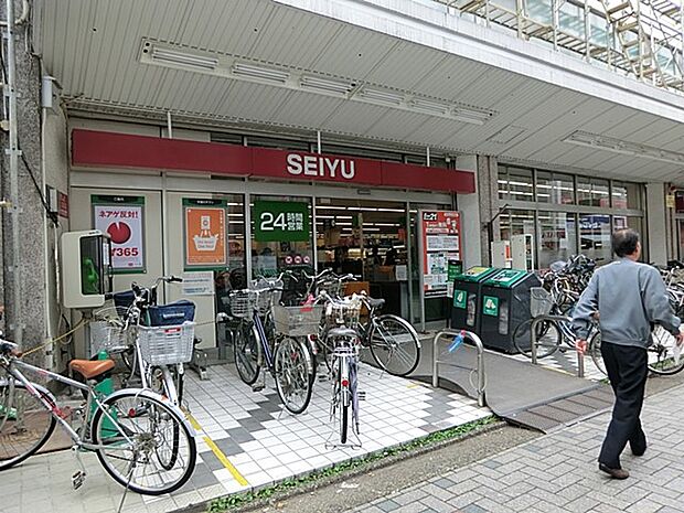 スーパー 1440m 西友仙川店