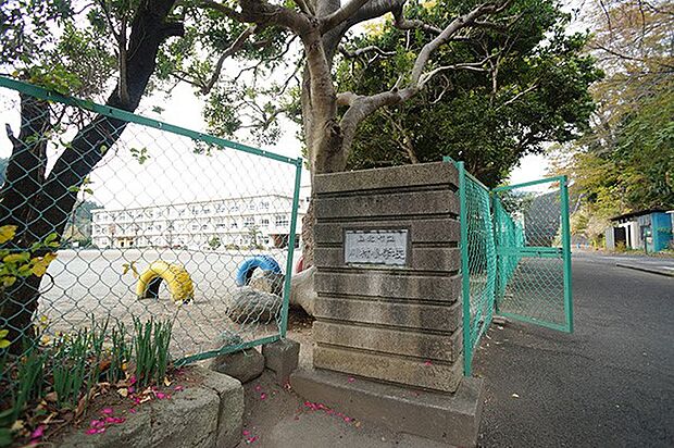小学校 1700m 山北町立川村小学校