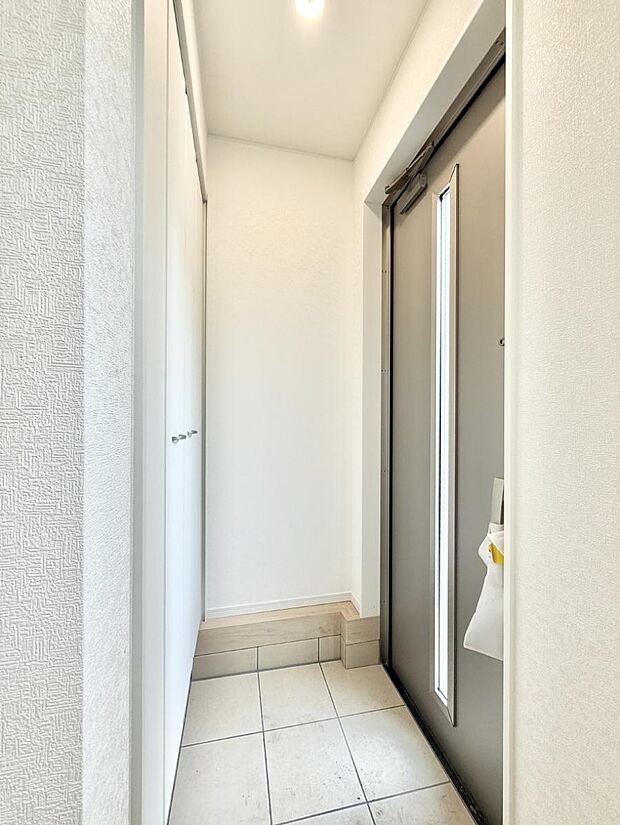 1号棟 ■ ここから始まる一日、すっきり整った玄関