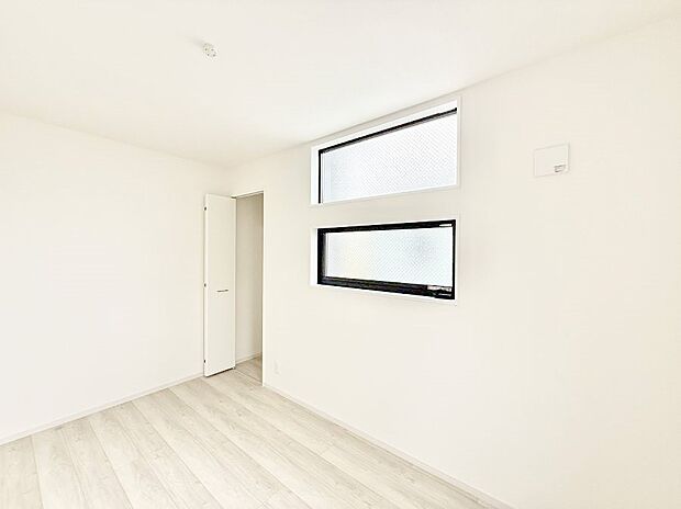 ■落ち着いた色合いのお部屋で穏やかな時間を楽しめます