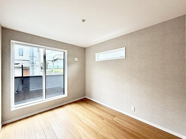 1号棟 ■落ち着いた色合いのお部屋で穏やかな時間を楽しめます
