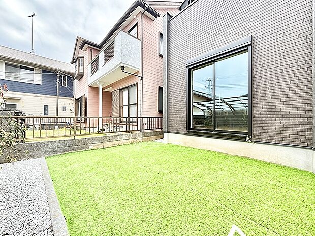 ■暮らしに潤いを与える、緑が取り入れられた住まいです