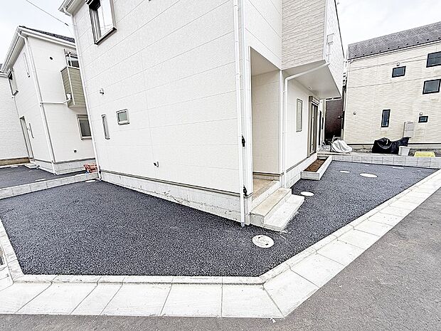 7号棟 ■快適な駐車スペースで安心