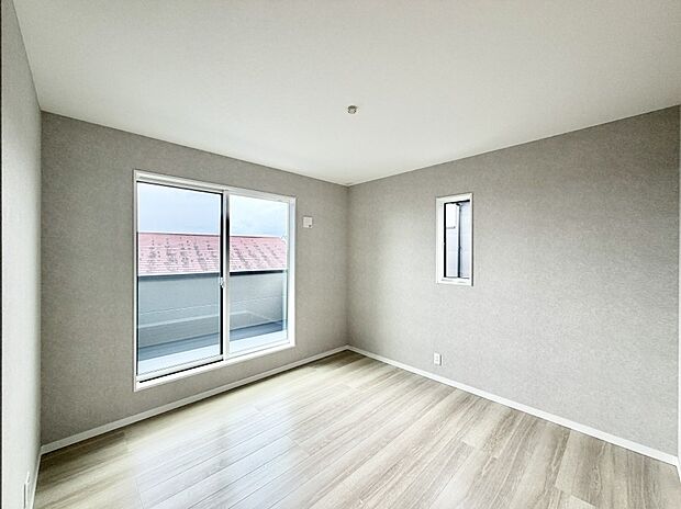 3号棟 ■落ち着いた色合いのお部屋で穏やかな時間を楽しめます