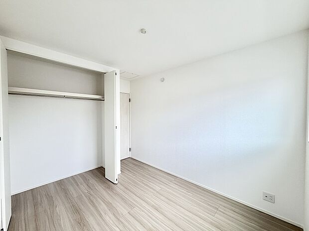1号棟 ■落ち着いた雰囲気のお部屋で心が安らぐ空間